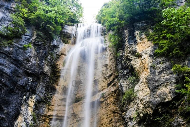 英国遭本风暴季第十场大风暴袭击